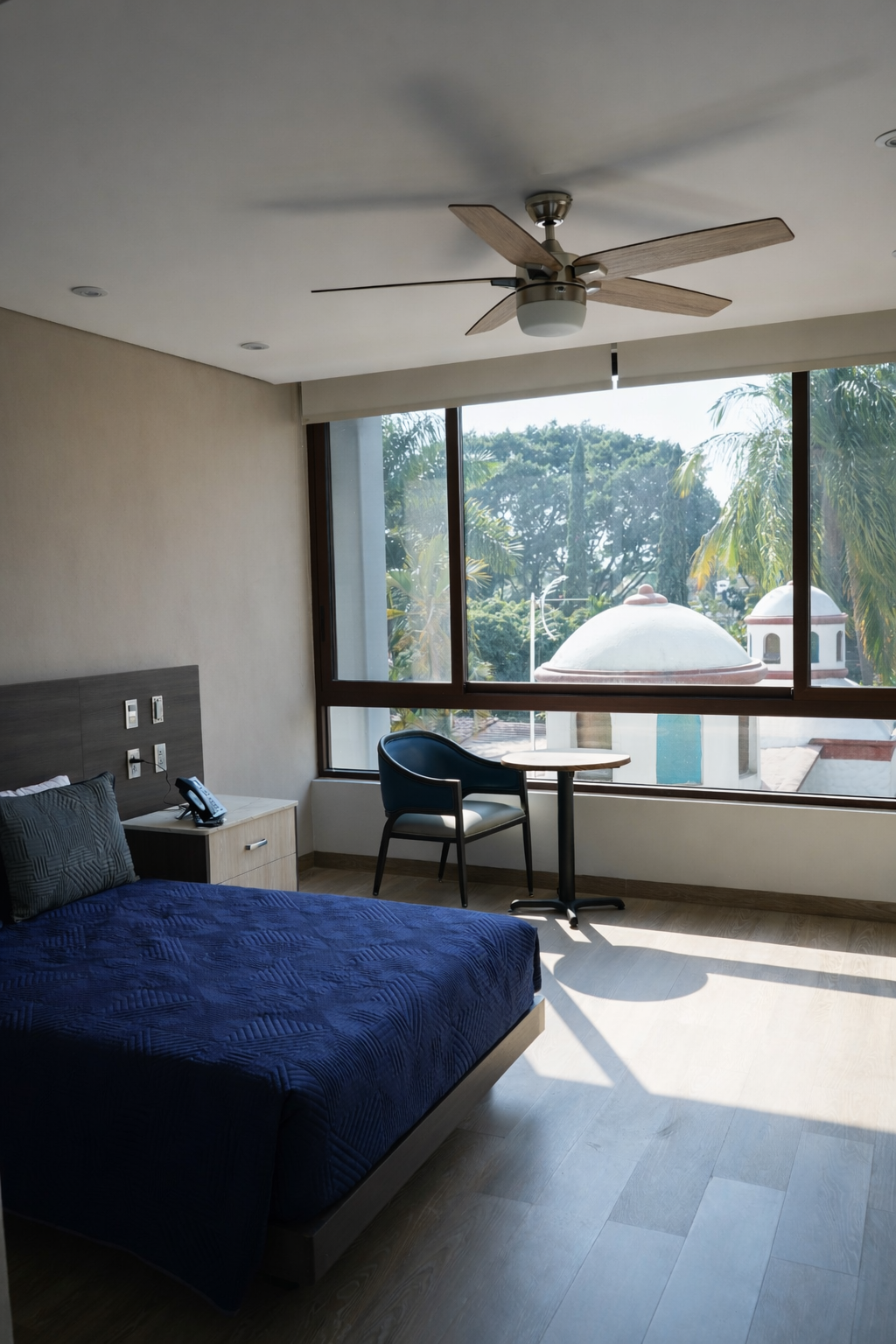 Los Cisnes Senior Living — Habitación