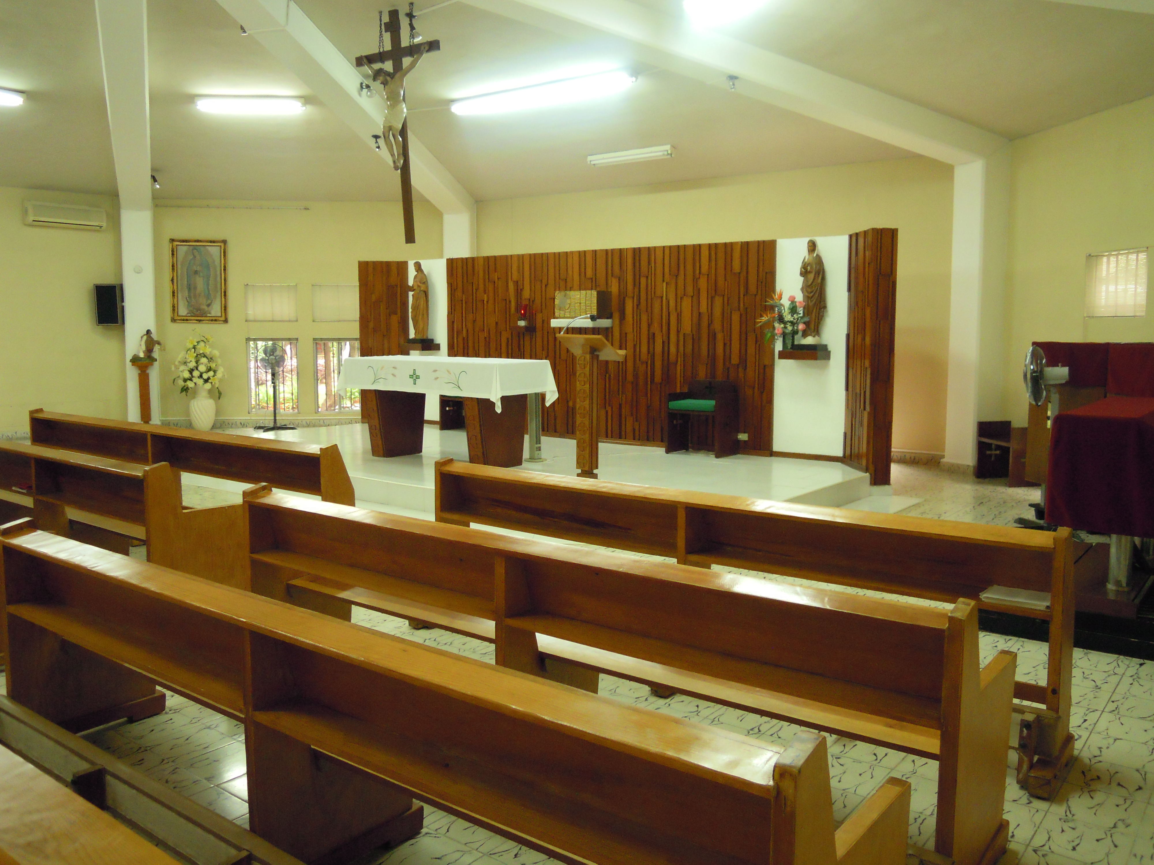 Casa de Reposo Sagrado Corazón de Jesús y Virgen de Guadalupe — Jardín